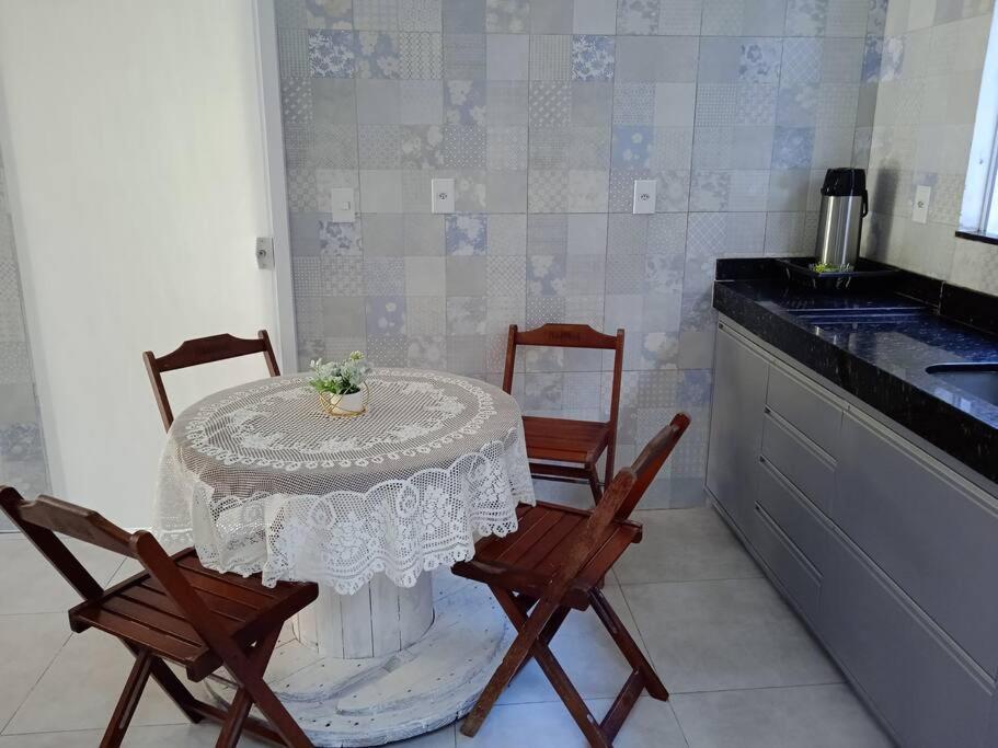 Holiday home Casa Ampla Com 3 Quartos E Piscina Com Hidromassagem *