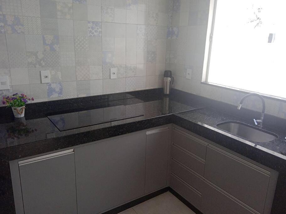 Casa Ampla Com 3 Quartos E Piscina Com Hidromassagem Holiday home